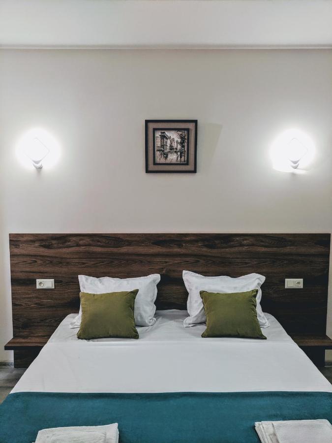 Hotel 5 Rooms Tbiliszi Kültér fotó